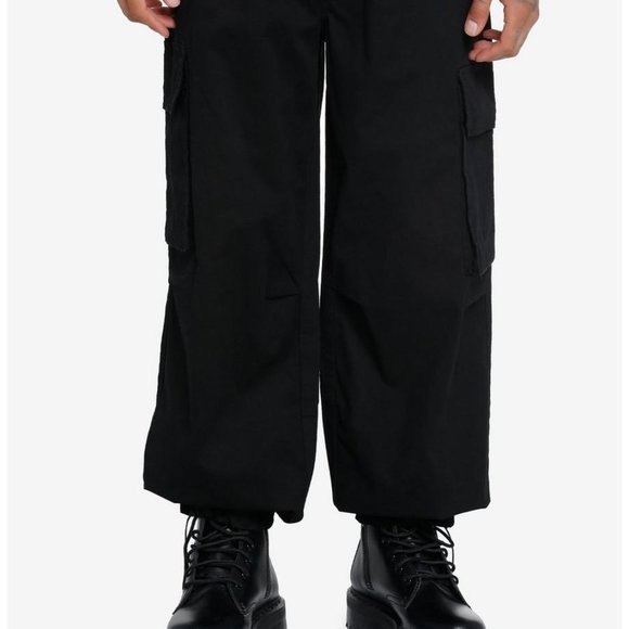 COPY - Hot Topic Men's Cargo Parachute Pants 3XL - Picture 2 of 3